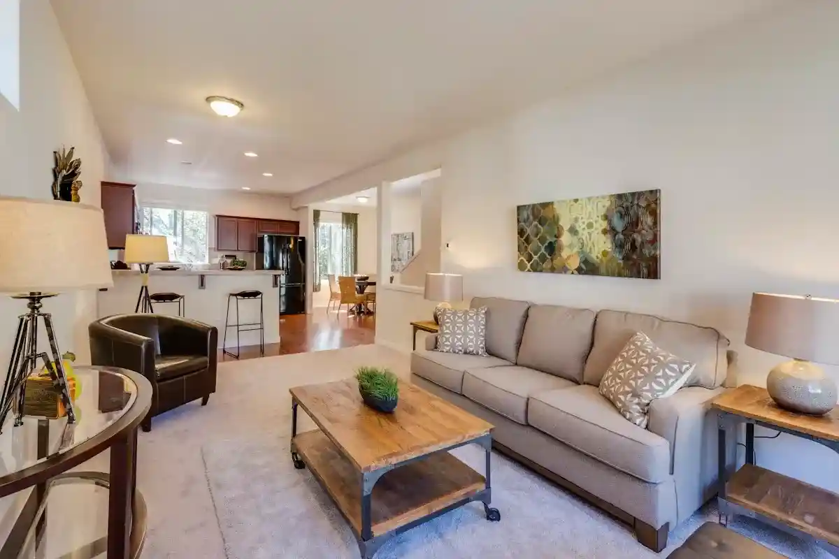 Cheap rooms to rent in London for students and professionals