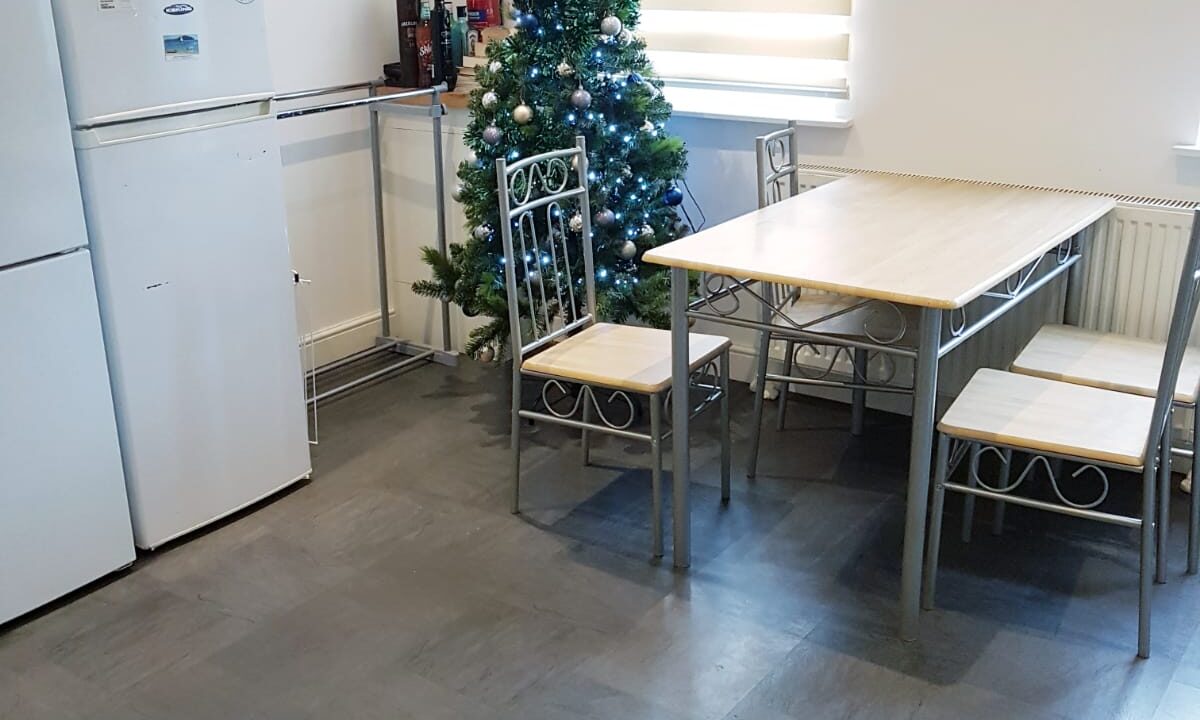 Double Room – Great Transport Links | Bills Included | N15 5RN