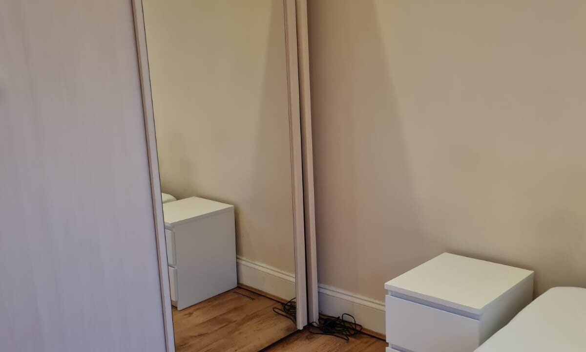 Double Room – Great Transport Links | Bills Included | N15 5RN