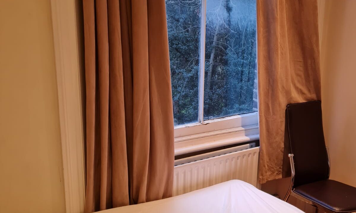 Double Room – Great Transport Links | Bills Included | N15 5RN