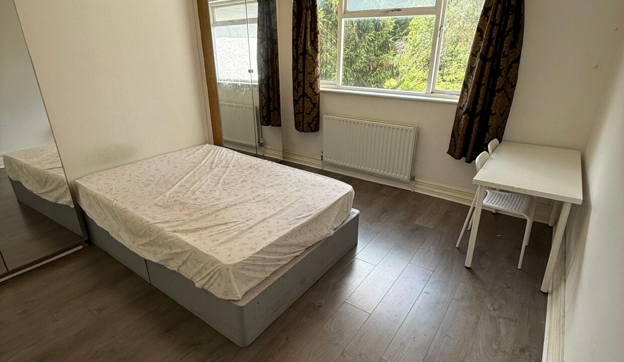 Affordable Double room for rent in London