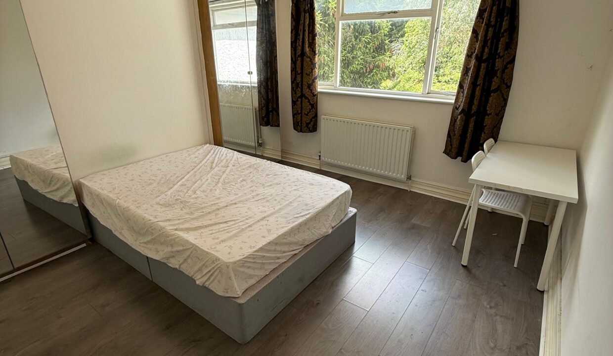 Modern Double room for rent in London