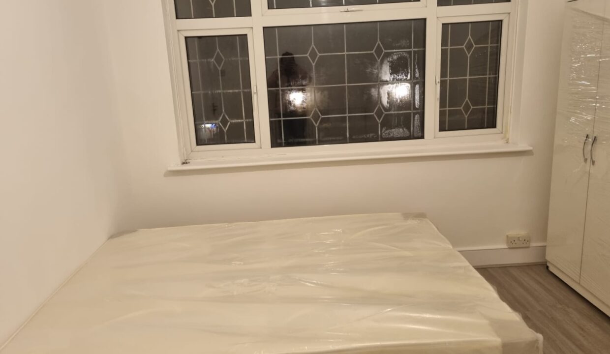 Modern Double room for rent in London