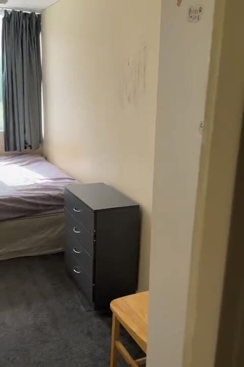 Cheap double room for rent in London