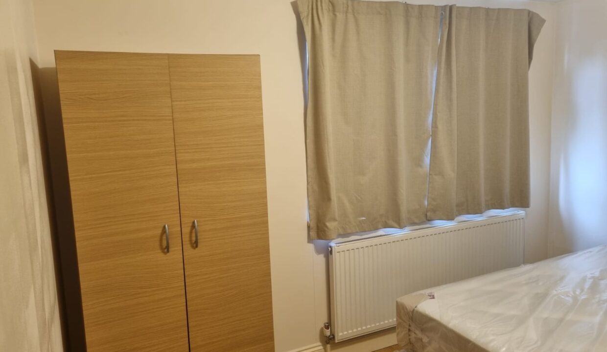 Modern Double room for rent in London