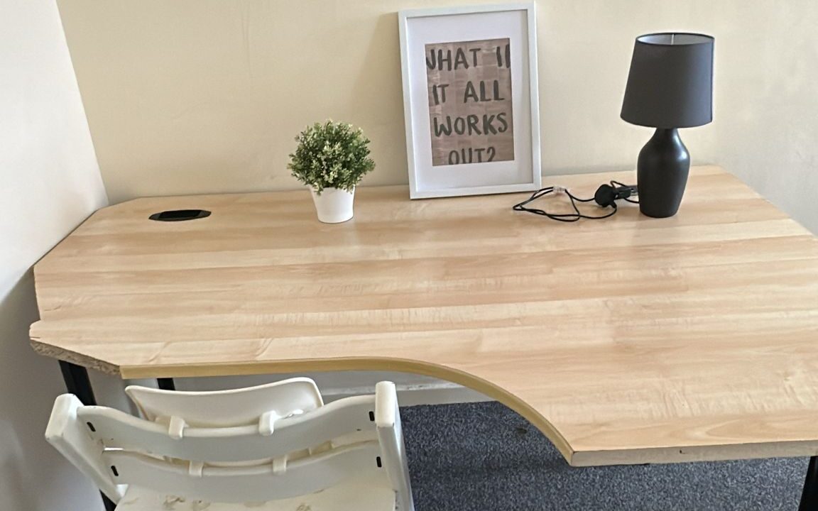 Cheap double room for rent in London