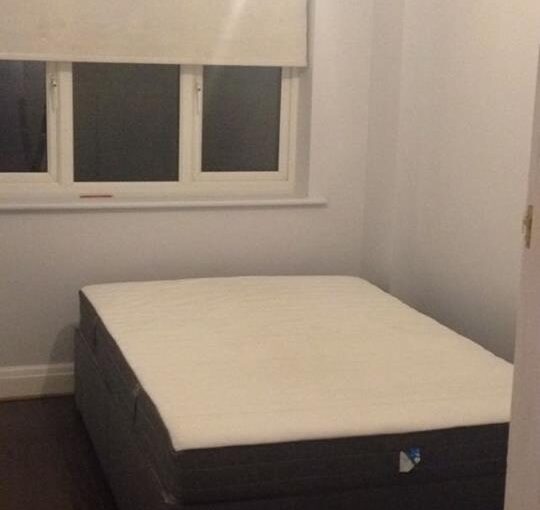 Affordable Double room for rent in london for rent with furniture, heating, and internet