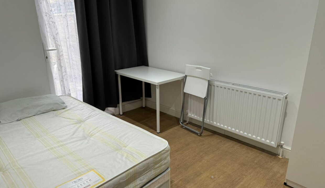 Double Room – Great Transport Links | Bills Included | N15 5RN