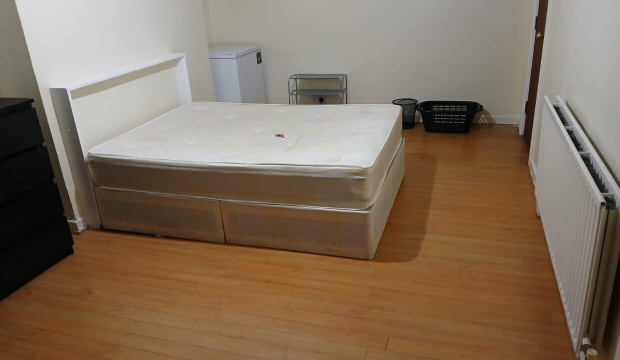 Modern Double room for rent in London